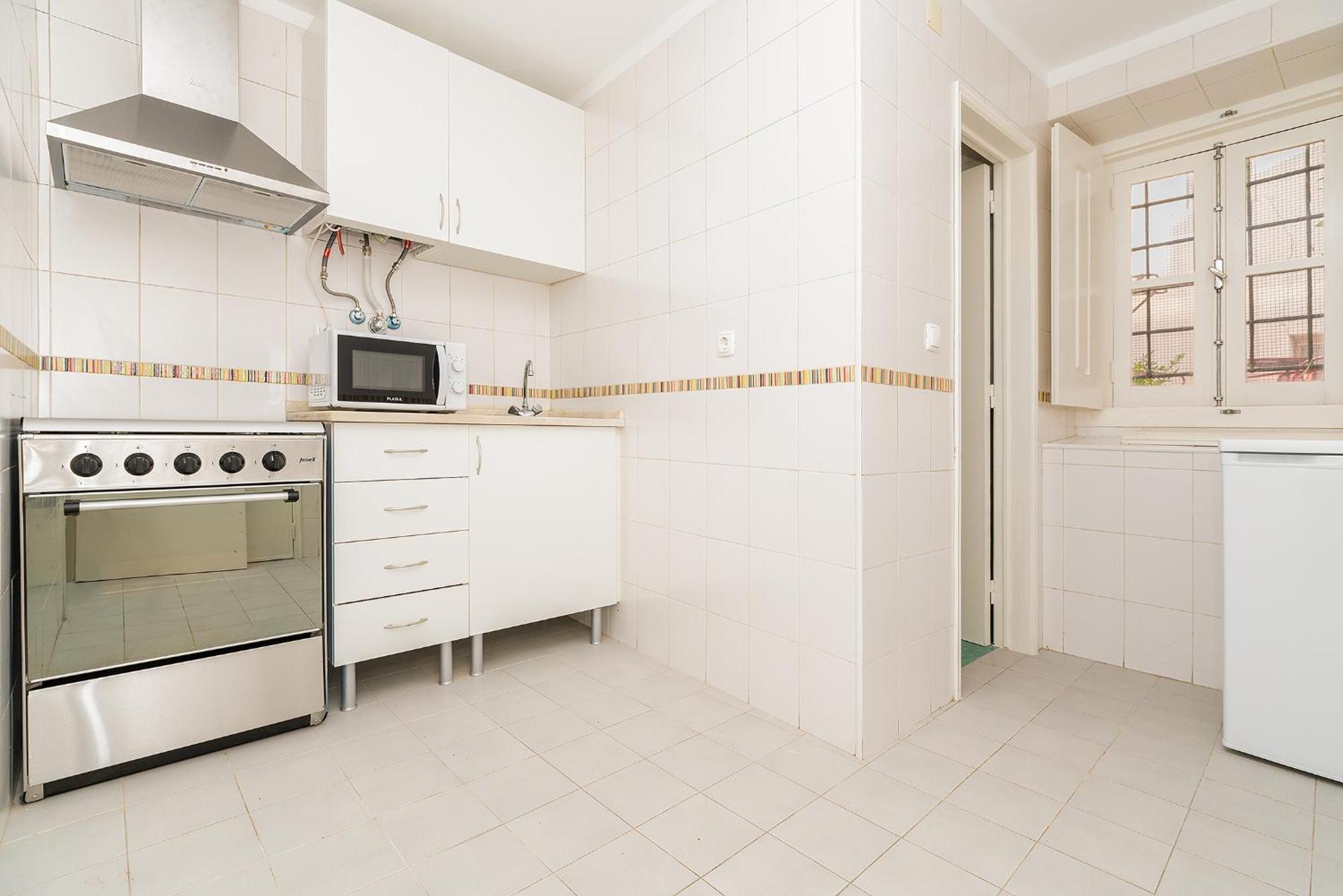River View 1Bdr Apt In Alfama Close To Tram Lisbon Exterior photo